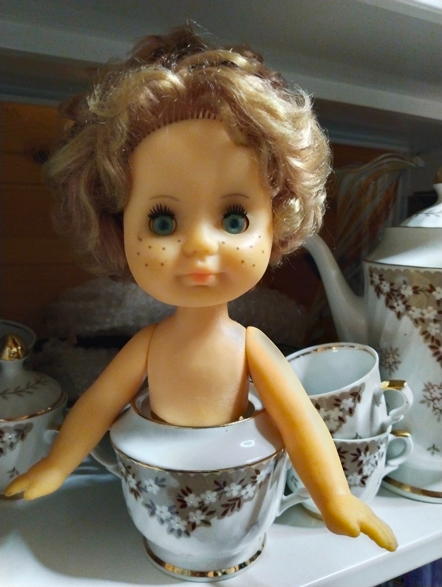 Милашка не опознана знатоками ни на Бейбиках ,ни в Одноклассниках.