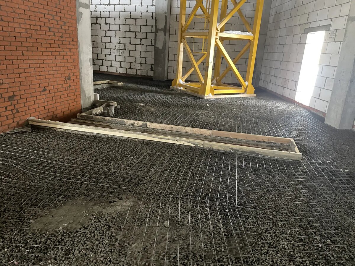 Строительная готовность устройства оснований и полов