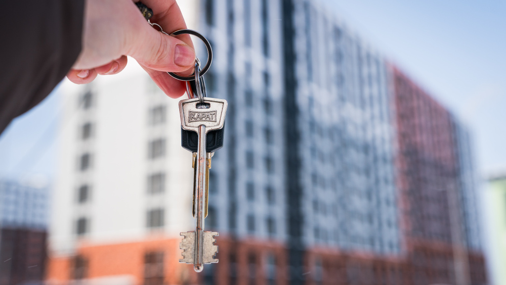    В Ханты-Мансийске дольщики проблемного «Западного квартала» получают ключи от квартир