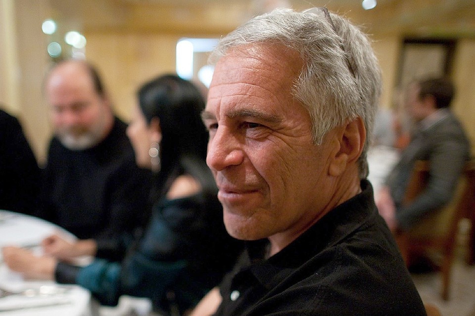    Многие уверены, что никакой мистики в вечеринках Эпштейна (на фото) не было. Только грязь, а посреди нее - обрюзгшие богатеи... Фото: Epstein Estate/House Oversight/Keystone Press Agency/Global Look Press