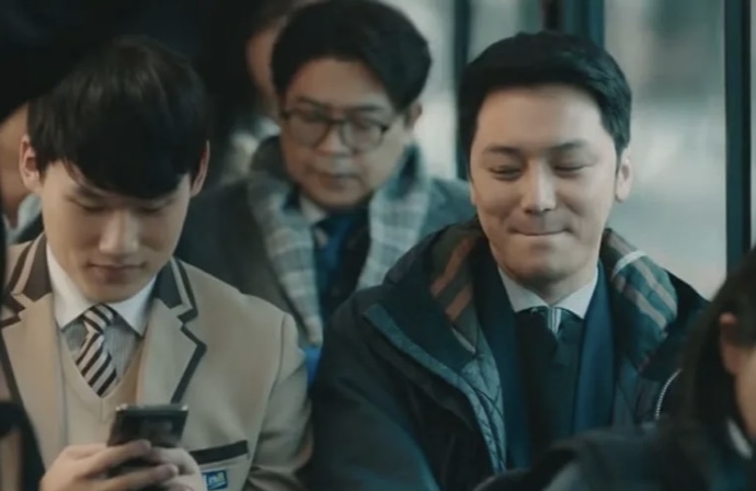 Детектив, преступление, триллер. Республика Корея. Режиссёр: Ким Сэм- хви. В главных ролях: Пён Ё - хан, Щин Хе - сон, Ли Эль и Юн Бёнхи.