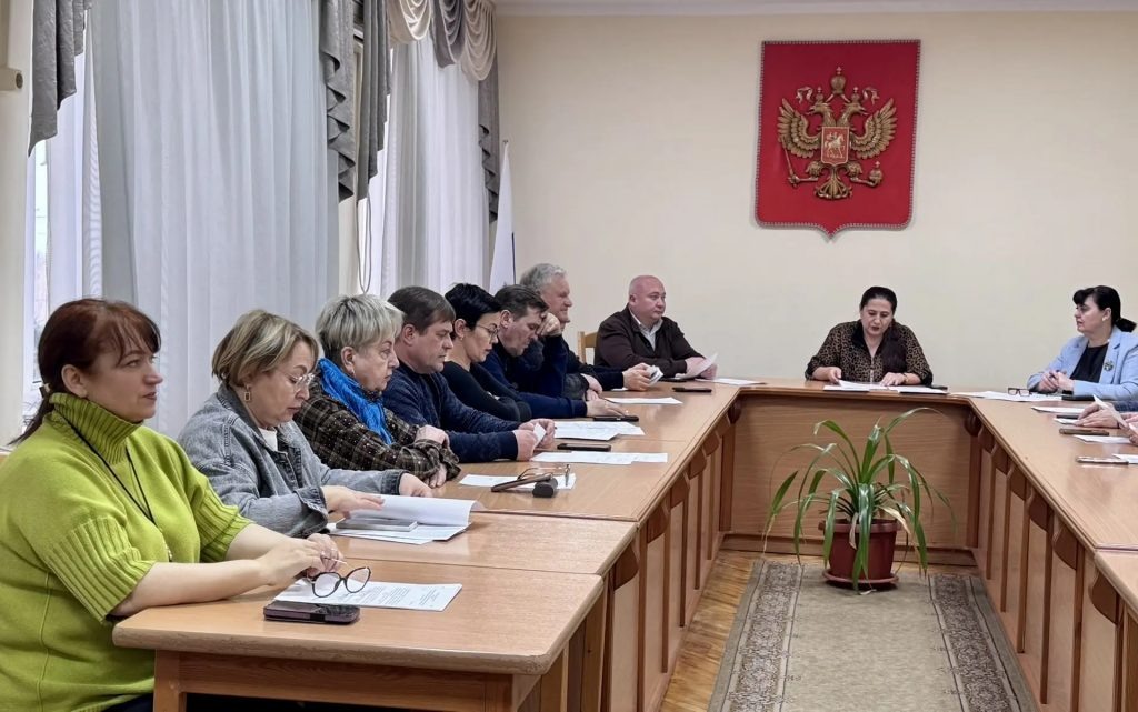    фото: Новошахтинская городская Дума Редактор