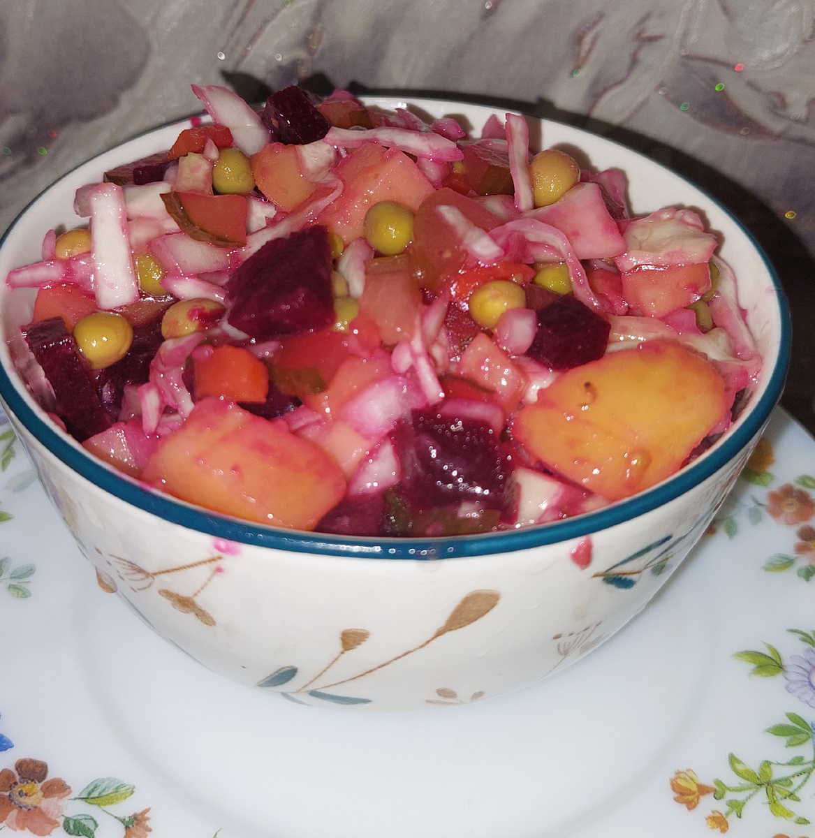 Венигрет из свежей капусты. 