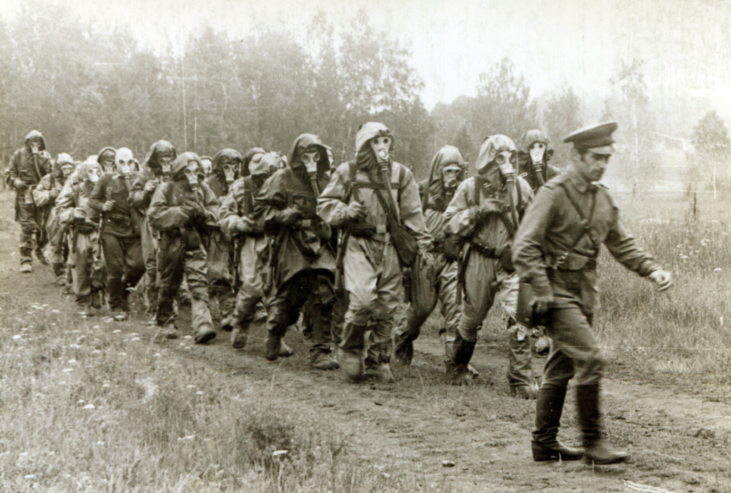 Курсанты на марше.