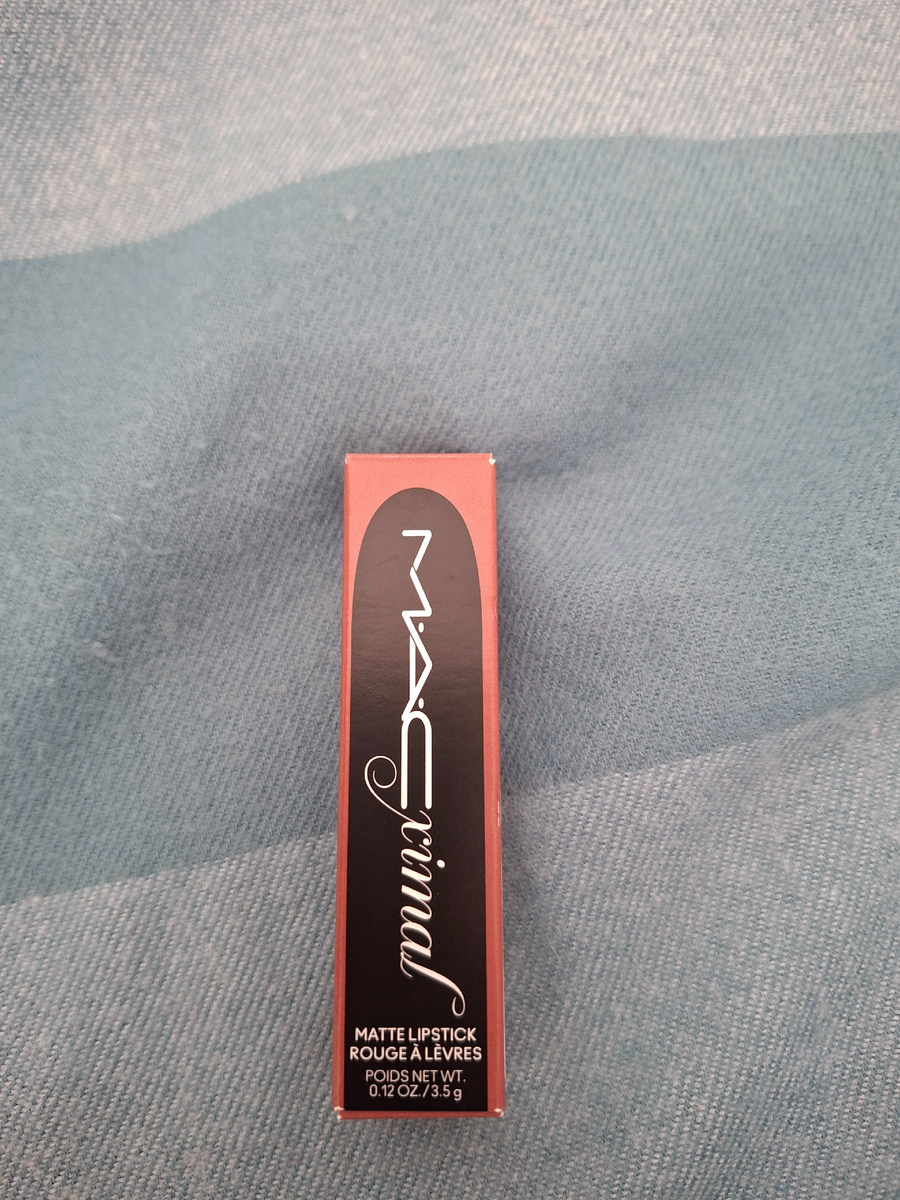 Губная помада MAC Macximal Matte Lipstick .Оттенок 617 Velvet Teddy.