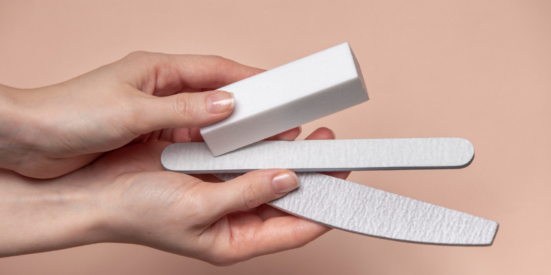 Маникюр за 30 минут: ухаживаем за ручками дома