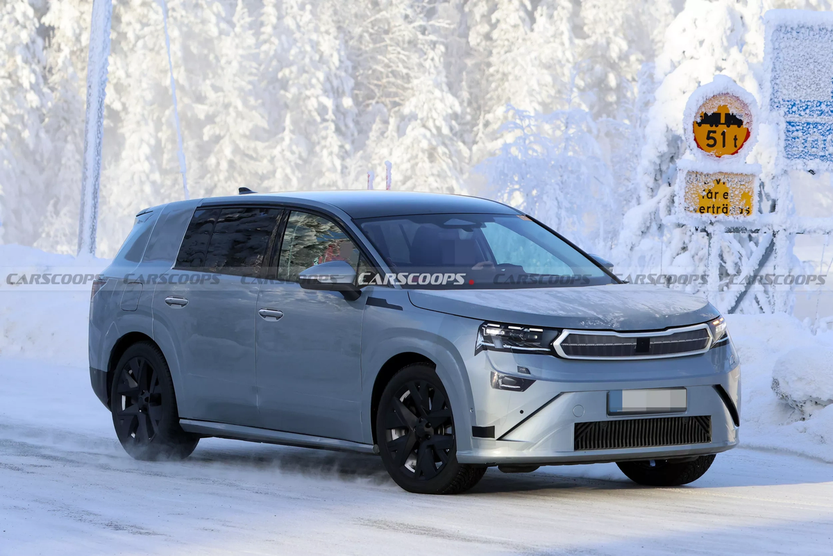    Прототип Skoda Peaq сняли во время зимних испытаний