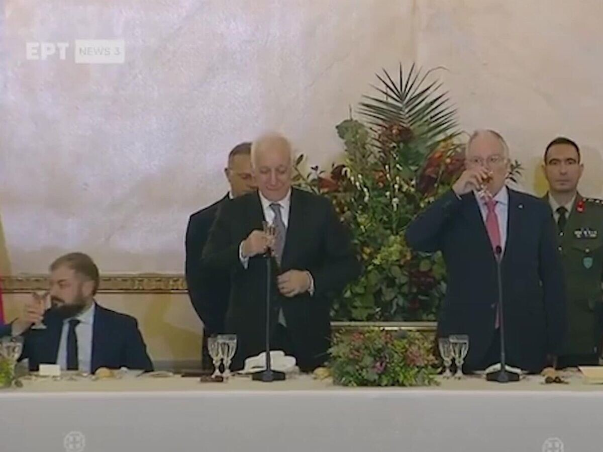    Президент Армении Ваагн Хачатурян на встрече с президентом Греции | © EPT news 3