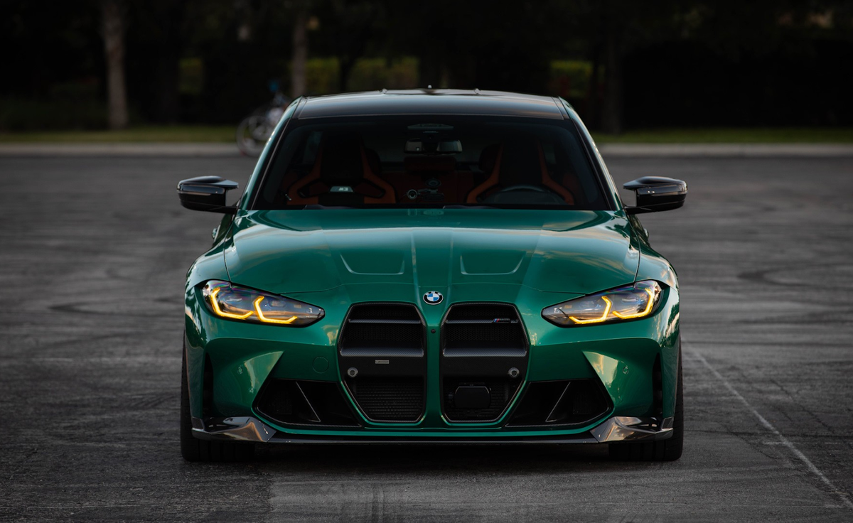 Современная модель BMW M3