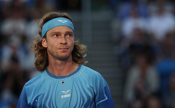 Рублев вышел в четвертьфинал турнира ATP-500 в Дохе