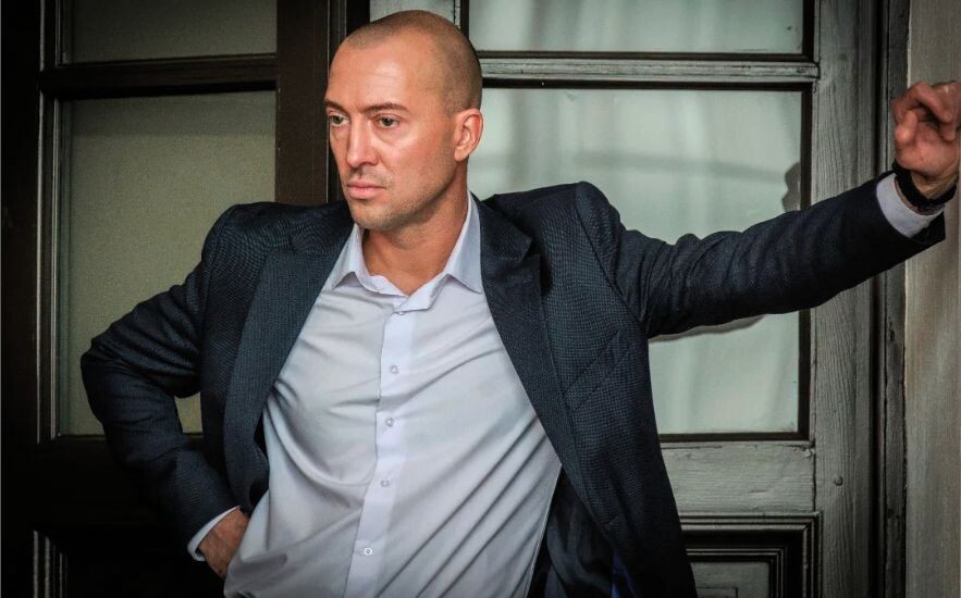 В роли Дмитрия Шатрова