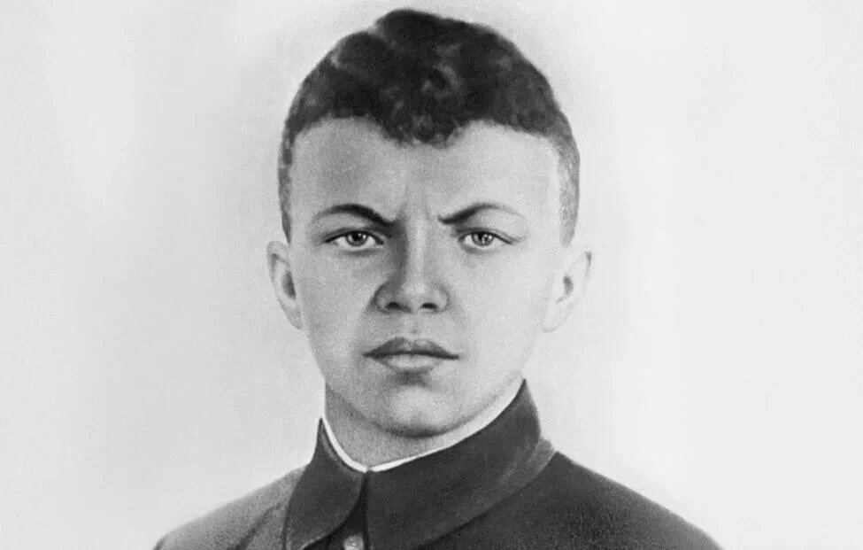 https://ru.wikipedia.org/wiki/%D0%9C%D0%B0%D1%82%D1%80%D0%BE%D1%81%D0%BE%D0%B2,_%D0%90%D0%BB%D0%B5%D0%BA%D1%81%D0%B0%D0%BD%D0%B4%D1%80_%D0%9C%D0%B0%D1%82%D0%B2%D0%B5%D0%B5%D0%B2%D0%B8%D1%87?ysclid=mls9geqlz8453909986