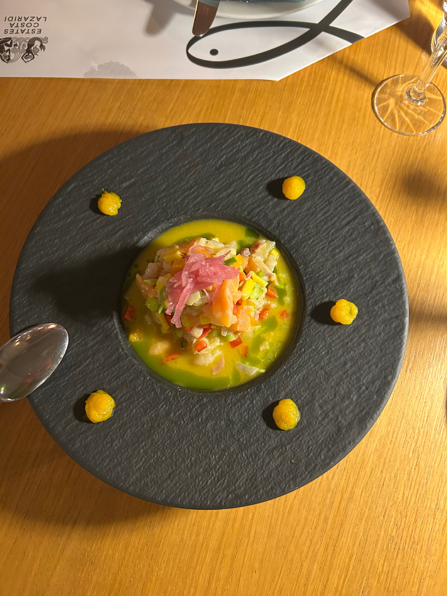 Люблю, когда меня кормят (фото автора)