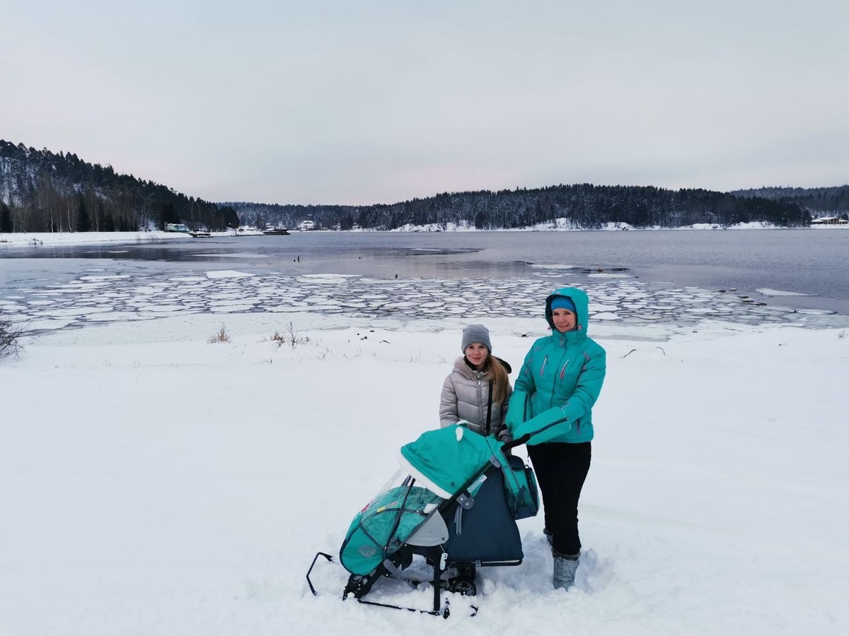 На берегу залива