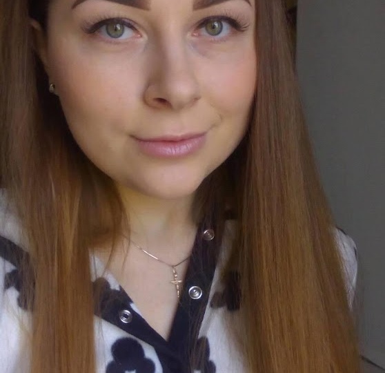 Муж 8 лет ездил «к маме на выходные». Однажды я поехала за ним.