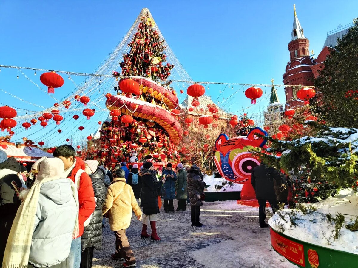 Китайский Новый год на Манежной площади. Фото автора