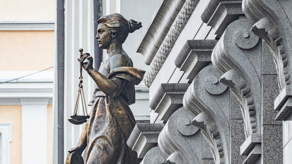     Суд отменил арест погибшей в изоляторе Алии Галицкой ИЗВЕСТИЯ/Константин Кокошкин