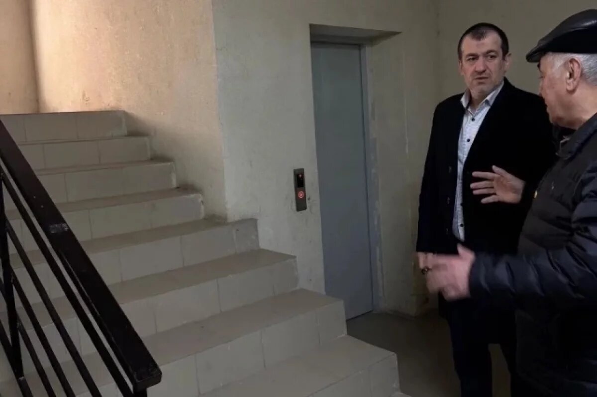    Жилинспекция заставила УК починить опасные лифты в многоэтажке Буйнакска