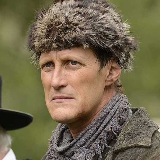     Умер актер Том Нунэн