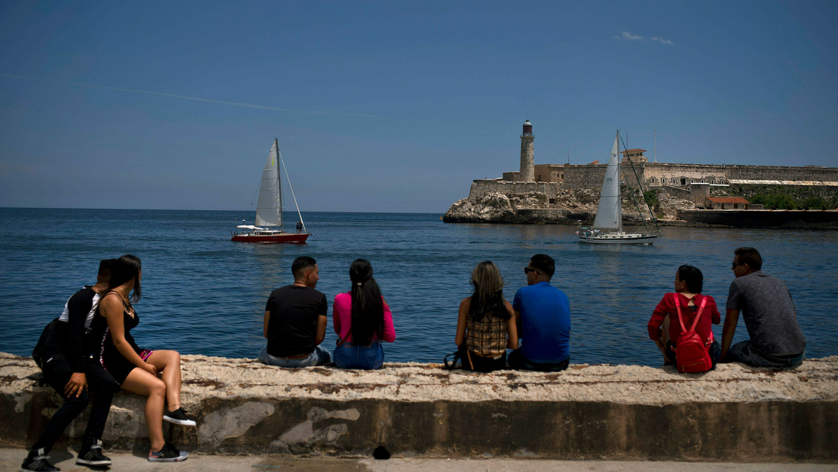    Куба пляж Гавана: вид города (фото: AP)