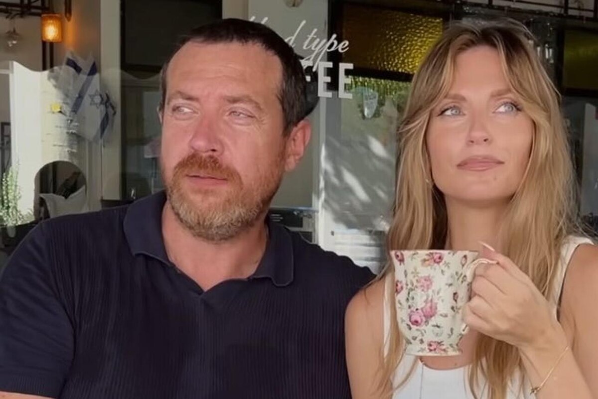    Саша Савельева и Кирилл Сафонов Кадр из видео