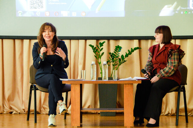 Актриса театра и кино Татьяна Шитова встретилась с тверскими школьниками