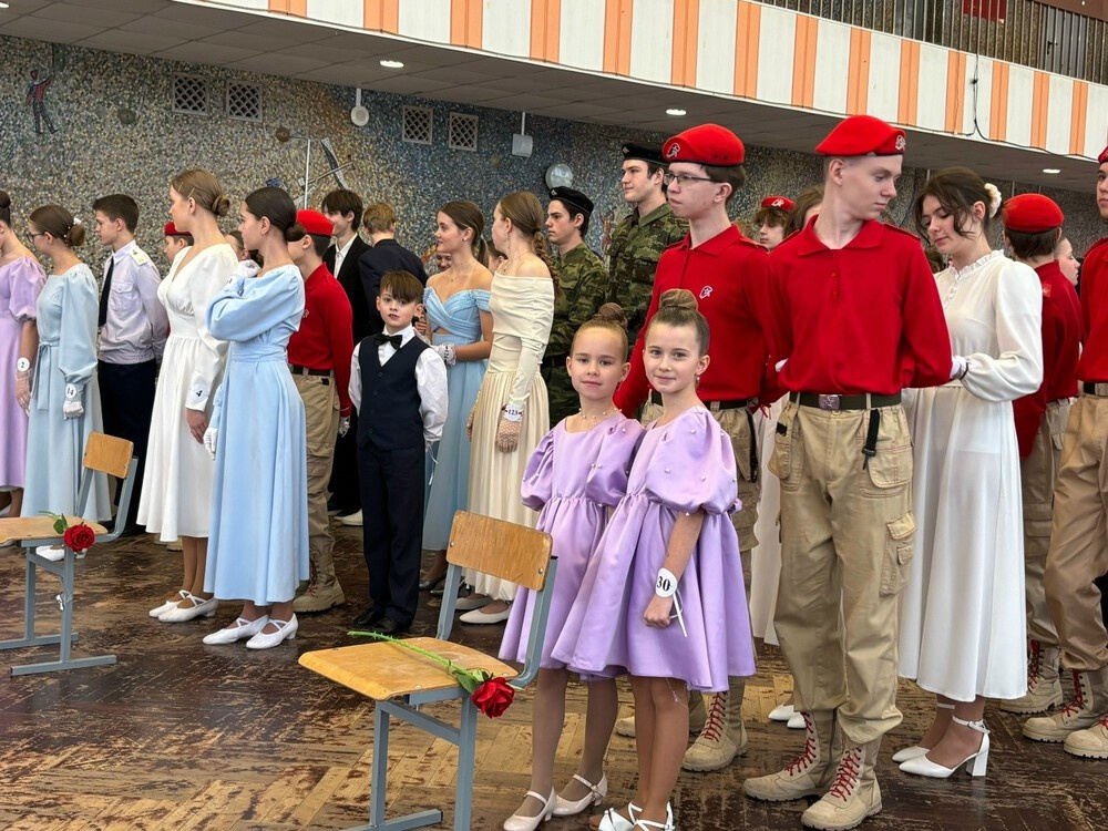 В Твери прошел ежегодный городской Юнармейско-кадетский бал
