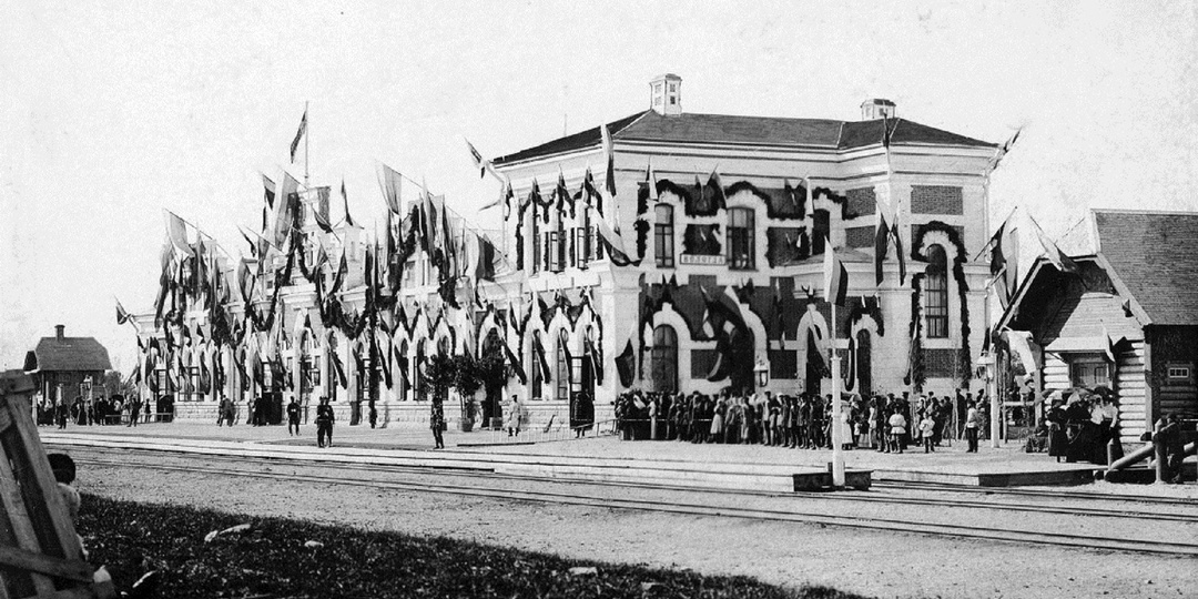 По какому случаю нарядили Вологду?