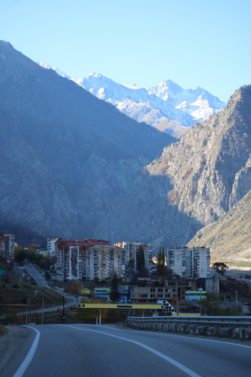 Фотография города Тырныауз из личного архива.