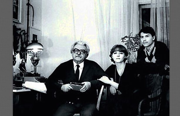 Фёдор Бондарчук с сестрой и отцом