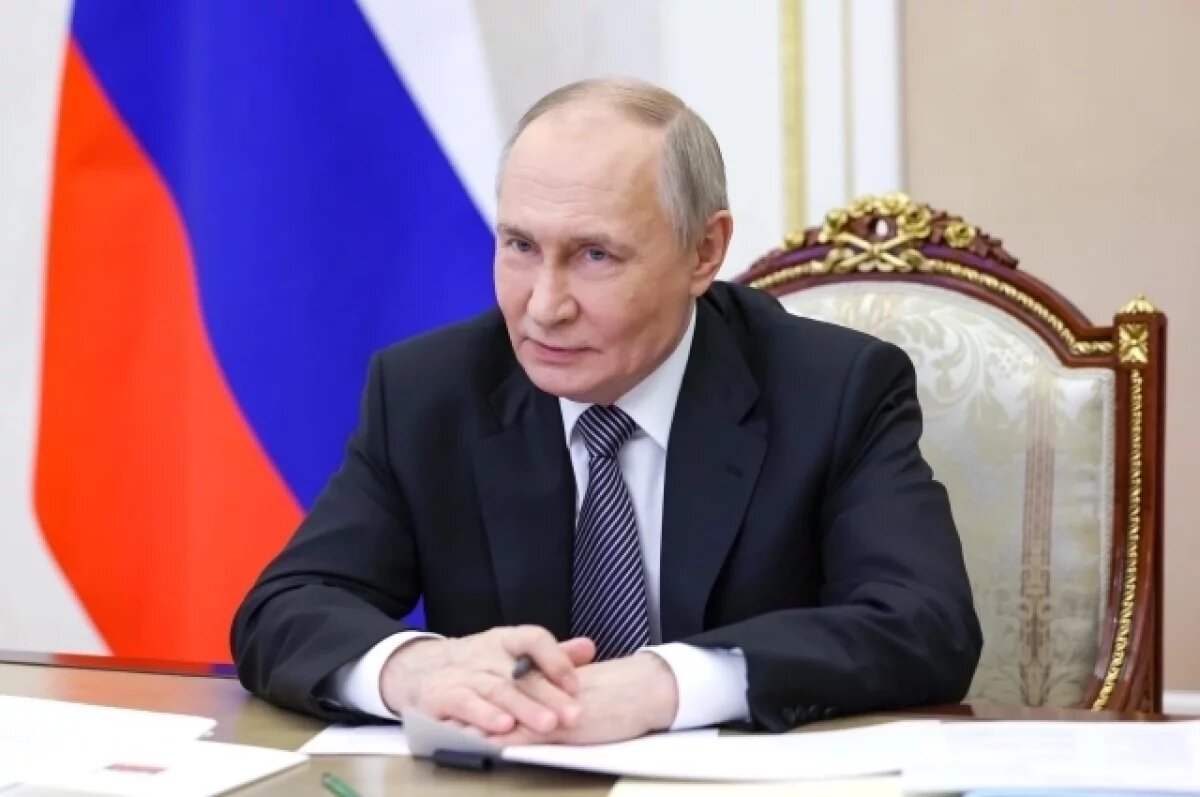    Путин призвал стремиться к коэффициенту рождаемости в 2,2