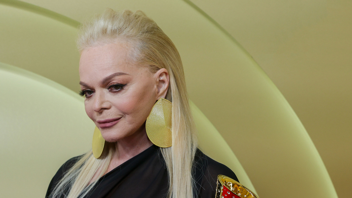    Лариса Долина GLP