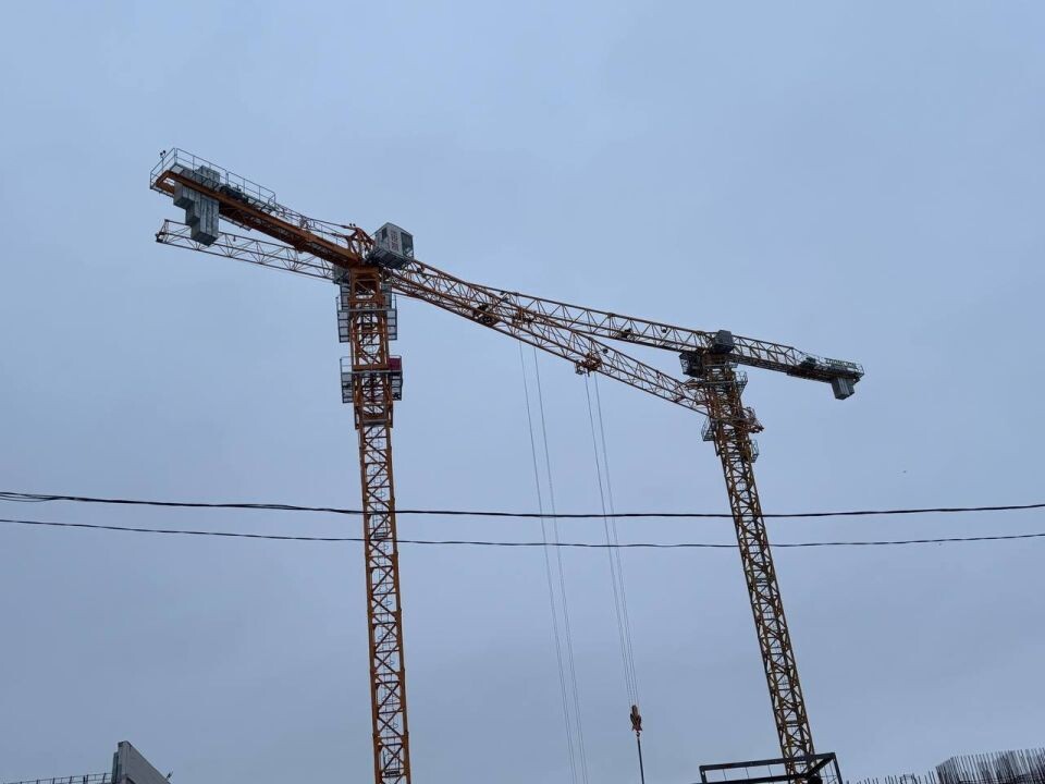    Стройплощадка ЦУМа в Барнауле . Источник: "Толк"