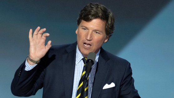 Такер Карлсон сообщил о задержании для допроса перед вылетом из Израиля