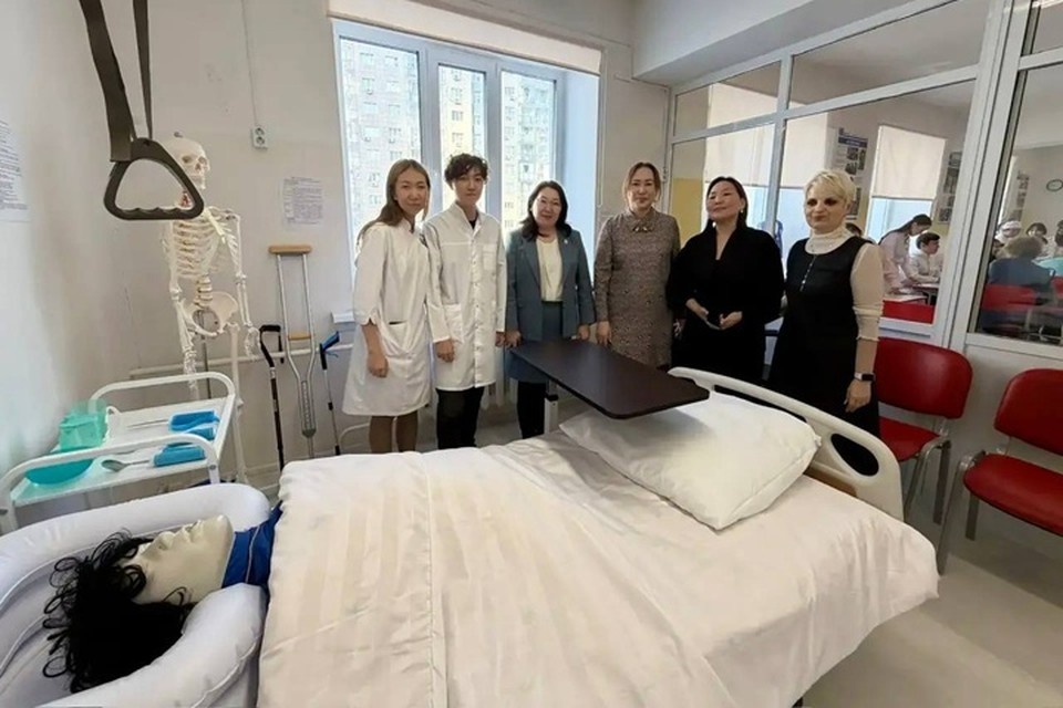    В якутской школе открыли класс для юных хирургов и реаниматологов. Фото: управление образования Якутска