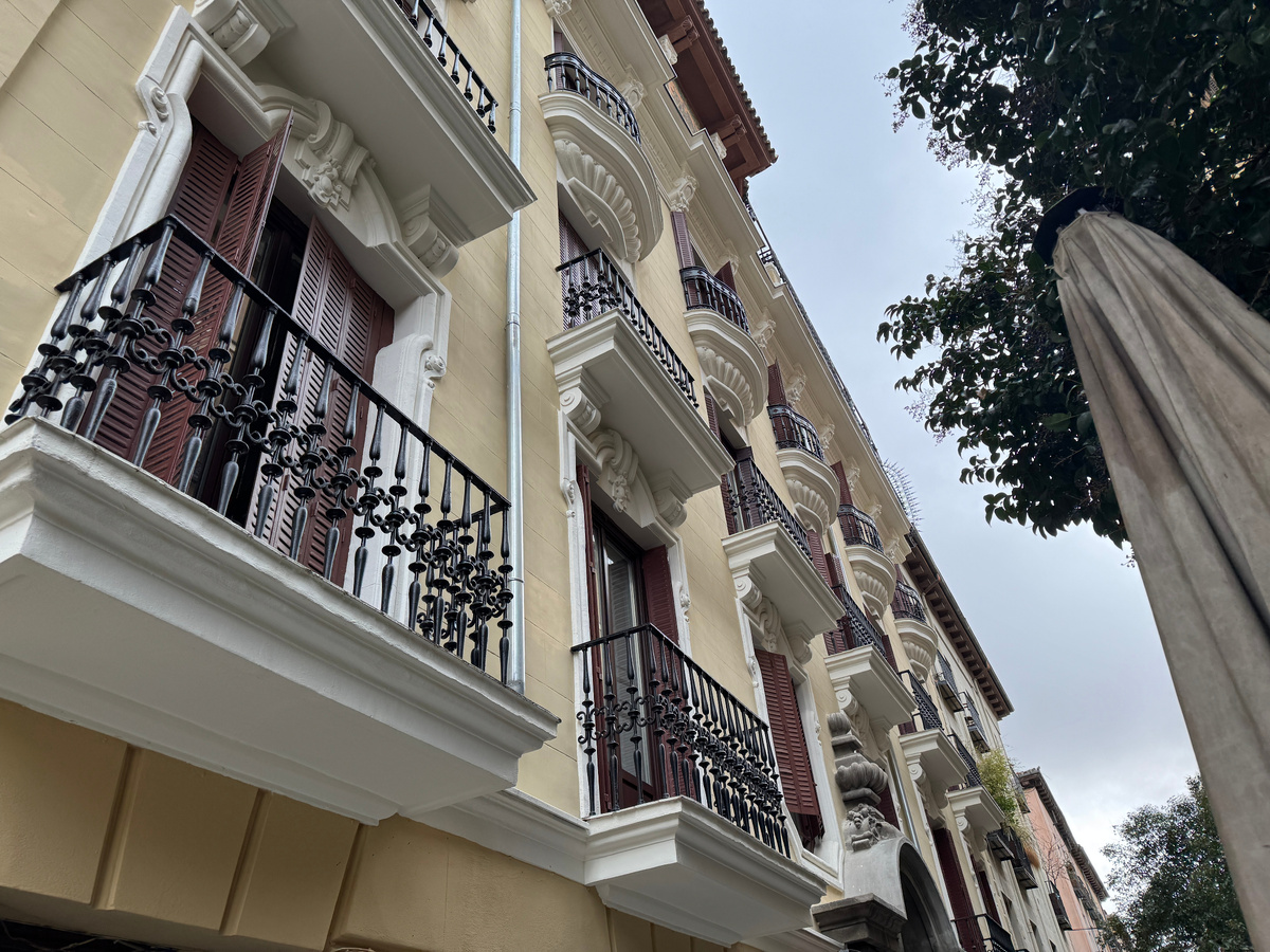 Статья проиллюстрирована моими фото, которые я сделала во время прогулок по Мадриду