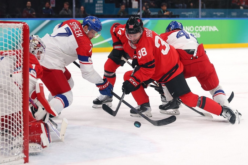 Атака канадцев на чужие ворота. фото: яндекс.