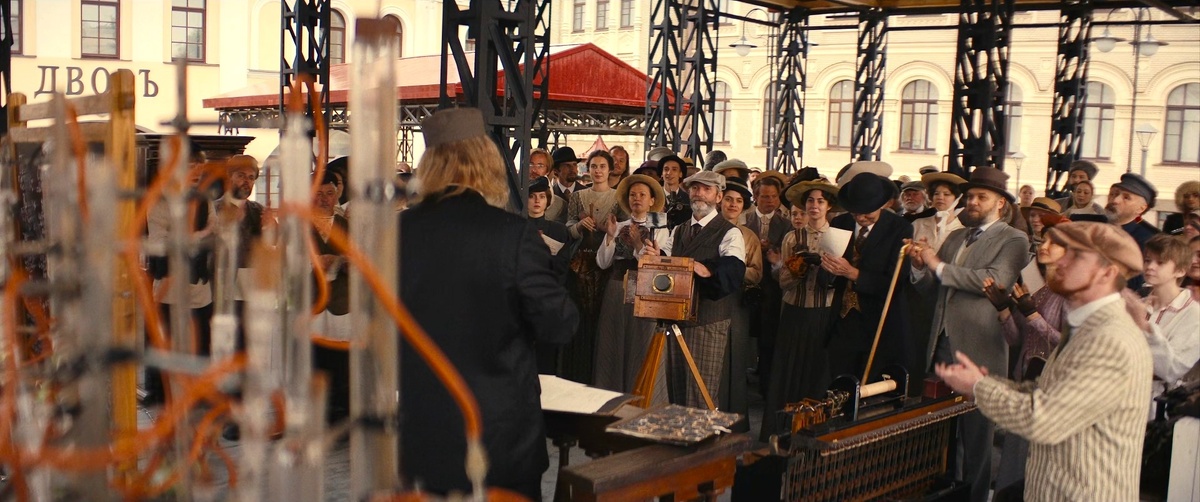 Кадр из к/ф «Волчок».