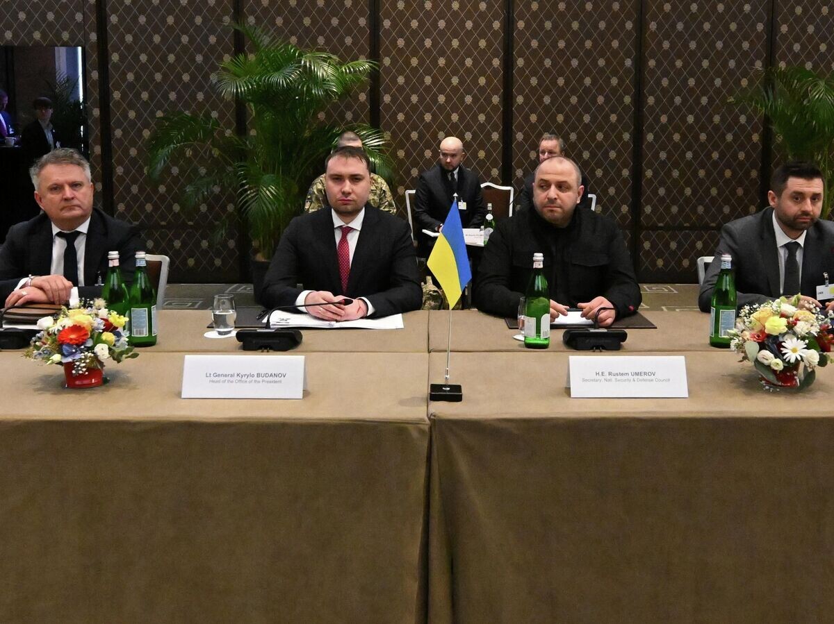    Украинская делегация во время переговоров в Женеве© РИА Новости . Екатерина Чеснокова