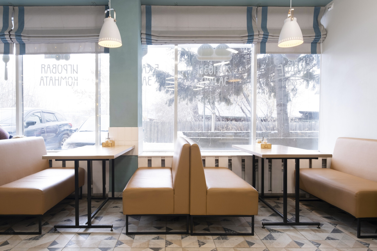 интерьер позной Унга на Бородина возле мкр. Ершовского в Иркутске