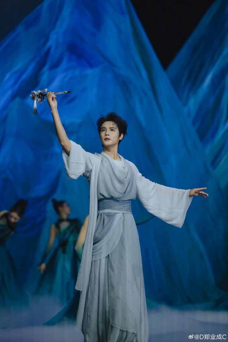 Листайте галерею...