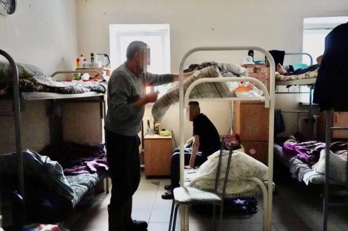    Комплексный центр помощи бездомным в Челябинске.