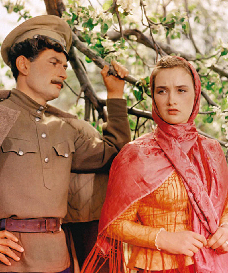 "Тихий Дон". Петр Глебов (Григорий Мелехов), Зинаида Кириенко (Наталья)