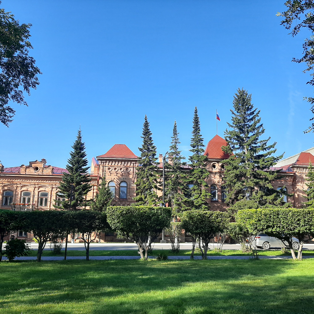 Здание администрации Минусинска, бывший дом Калнина