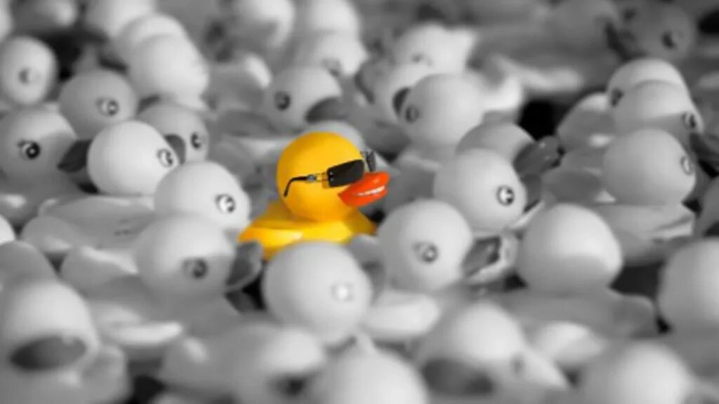 Недюжинный, получается. Не такой, как все