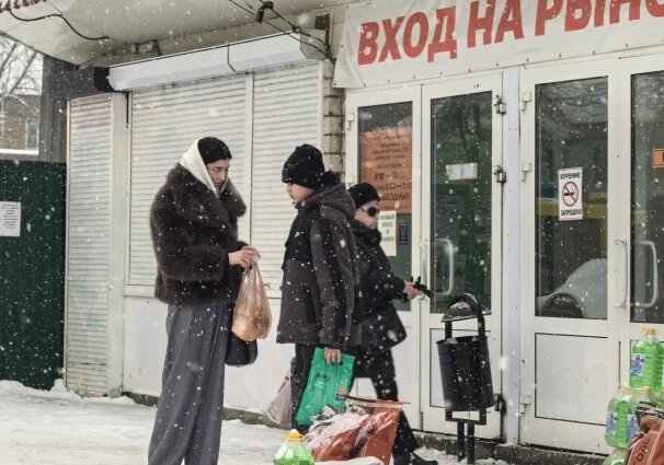    Вход на Ленинский рынок - маленький и незаметный. Фото: АиФ/ Анастасия Григорьева