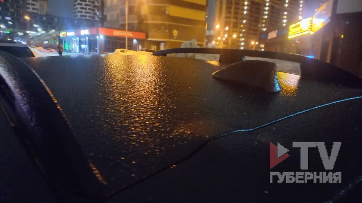     Фото и видео предоставлены очевидцем