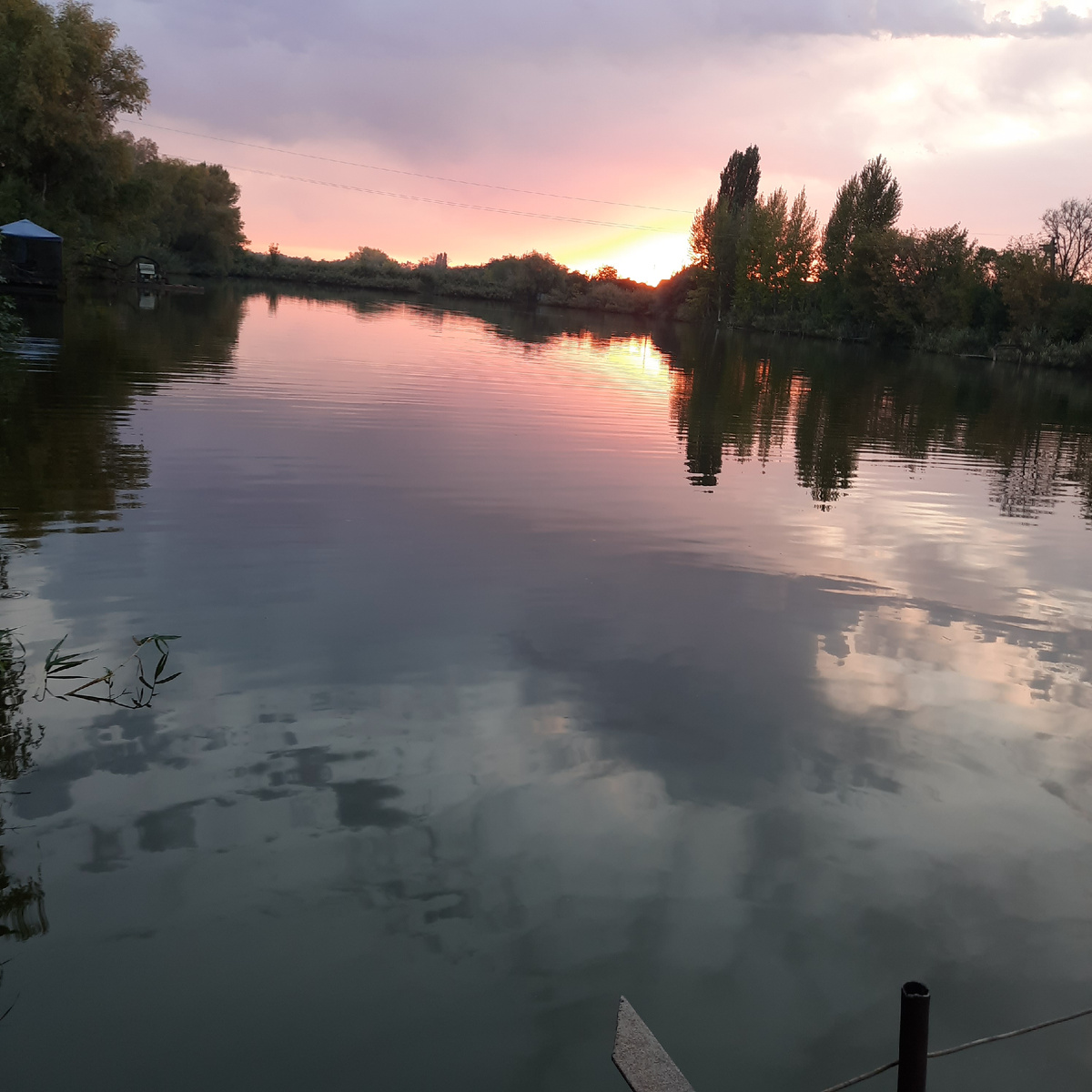 Фото из архива. Наша речка на даче