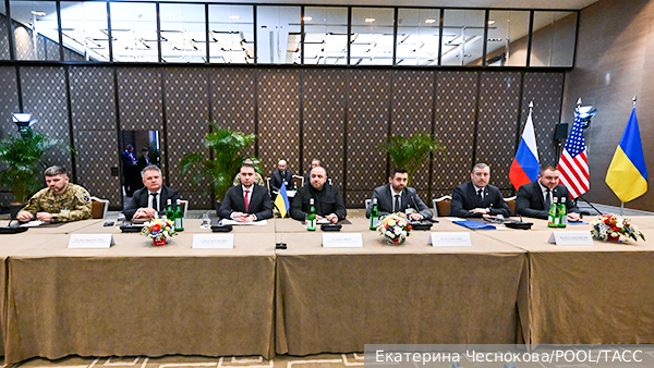     Фото: Екатерина Чеснокова/POOL/ТАСС   
 Текст: Дмитрий Зубарев