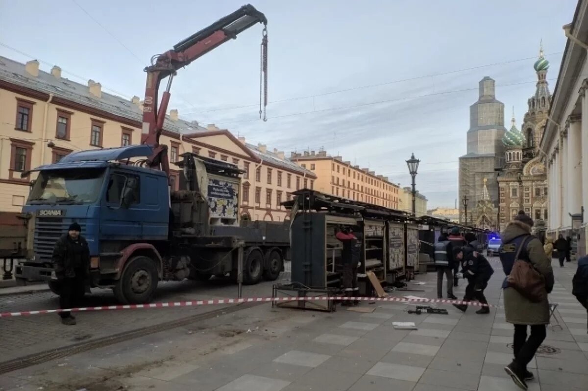    С 1 марта в Петербурге будут штрафовать за незаконные ларьки и палатки